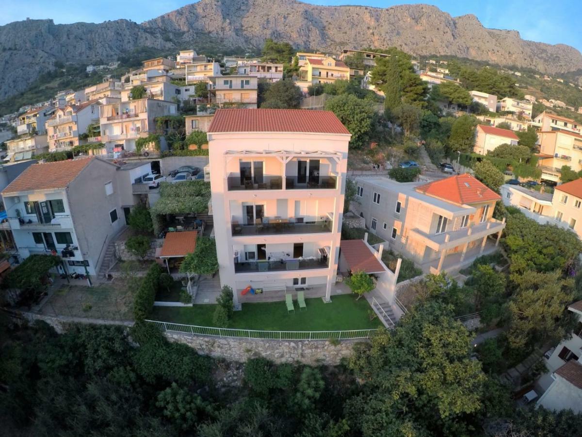 Apartments Mimac Omis Luaran gambar