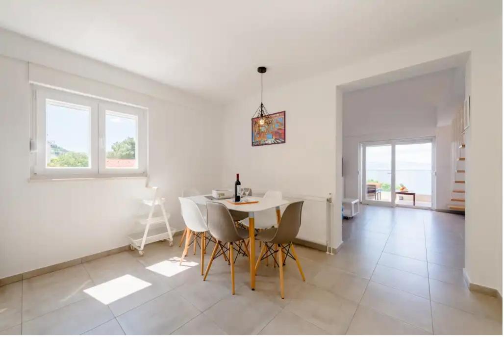 Apartments Mimac Omis Luaran gambar